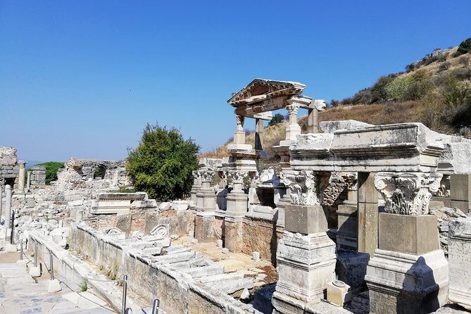ALL INCLUSIVE Private Ephesus, House of Mary, LUNCH, Entrances - Lunch in Selçuk: Turkish Comfort Without a Food Search