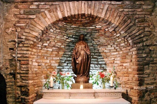 Best of Ephesus Tour - Ephesus Museum: where the statue details start making sense
