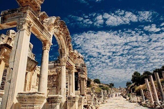 Ephesus & Pamukkale Tour in One Day - Included meals, not just transfers: small details that reduce stress