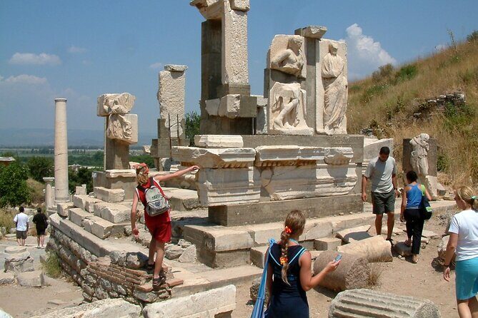 Ephesus Private Tour with Historian Guide - Virgin Mary House photo stop: a gentle start before the main site