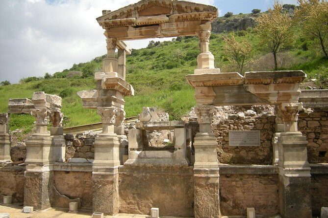 Ephesus Shore Excursions For Cruisers - Ancient City of Ephesus: Library of Celsus and the Roman Layout