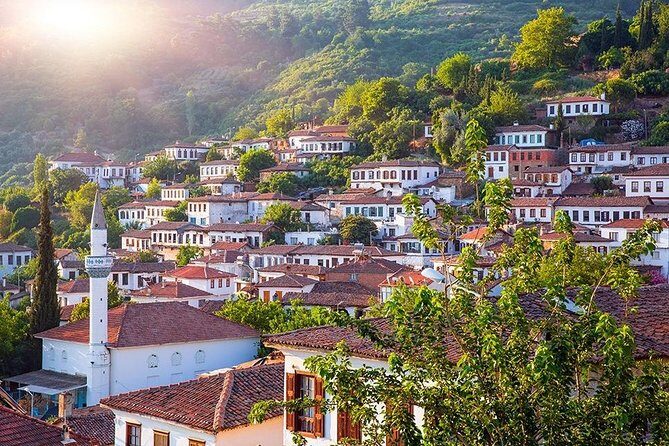 For Cruisers: Small Group EPHESUS Tour with Temple of Artemis - Meryemana (House of the Virgin Mary): pilgrimage site first