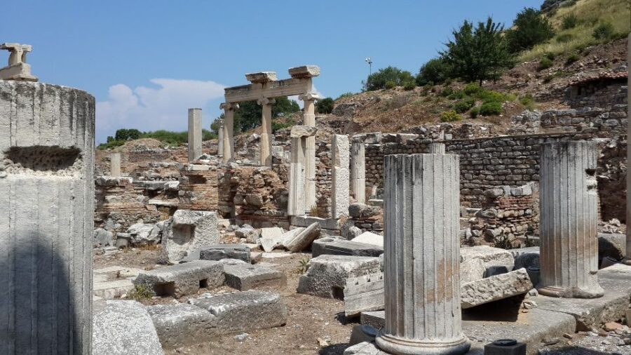 From Kusadasi/Selcuk: Highlights of Ephesus Small Group Tour - The House of the Virgin Mary: A Pilgrimage Site With Real Atmosphere