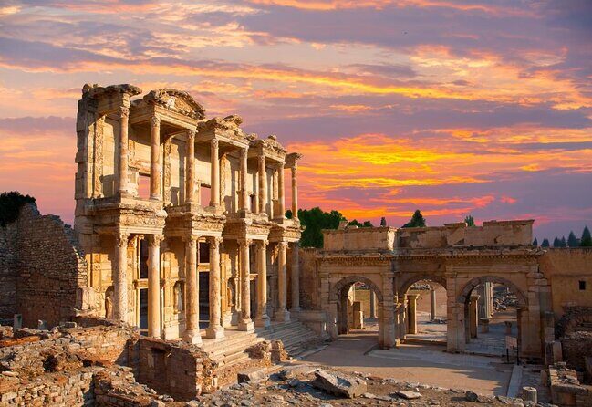 Kusadasi Port Private Ephesus Tour with LUNCH - Key highlights worth focusing on