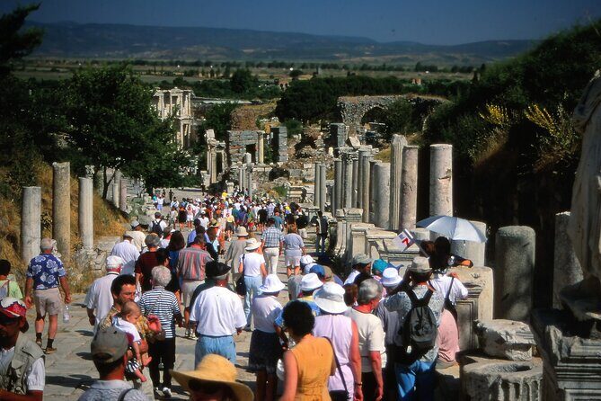Private Ephesus Tour & Turkish Bath Hamam Experience in Kusadasi - Private tour reality: English, small-group comfort, and flexibility
