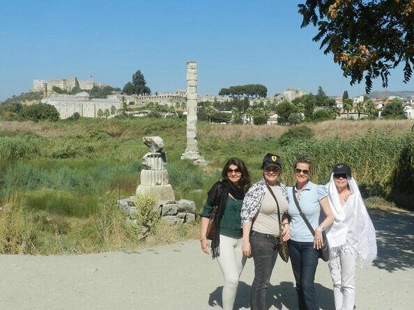 Private Guided Ephesus, Terraced House & Temple of Artemis - The guide experience: what the best reviews really signal
